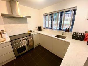 Kitchen- click for photo gallery